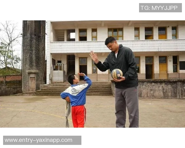 布朗回忆姚明传奇岁月与中国顶级球员对抗乐趣无穷