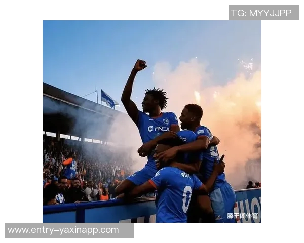 希勒点评维尔茨首球表现称主场对阵狼队并不特殊但与埃基蒂克配合默契